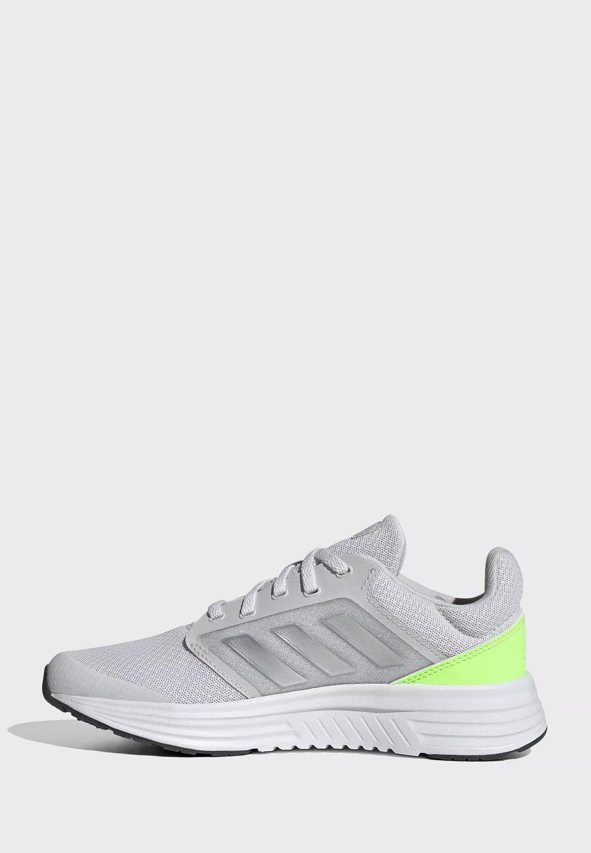 adidas H04601 GALAXY 5 KOŞU VE YÜRÜYÜŞ AYAKKABI