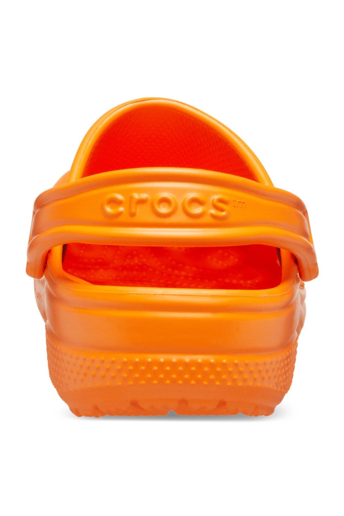 crocs 10001-83A CLASSIC UNISEX SPOR TERLİK SANDALET
