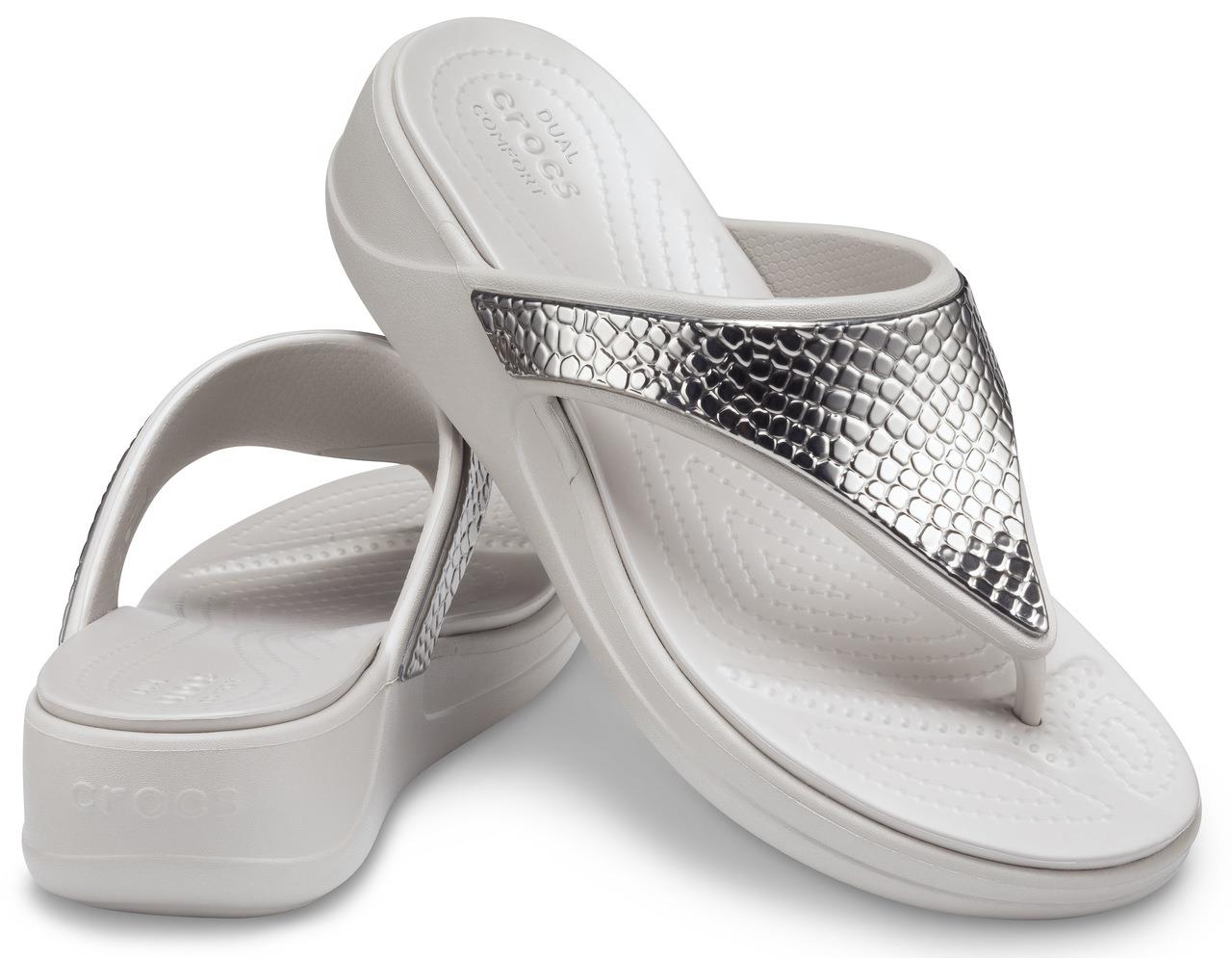 Crocs 206303-0GO MONTEREY METALLIC PARMAK ARASI BAYAN TERLİK