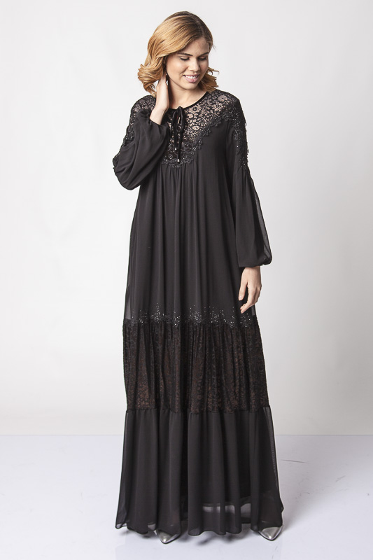 İşlemeli Yakma Kadife Elbise - Siyah