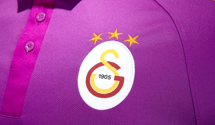 Nike 631196-551 GALATASARAY 14-15 THIRD MAÇ FORMASI