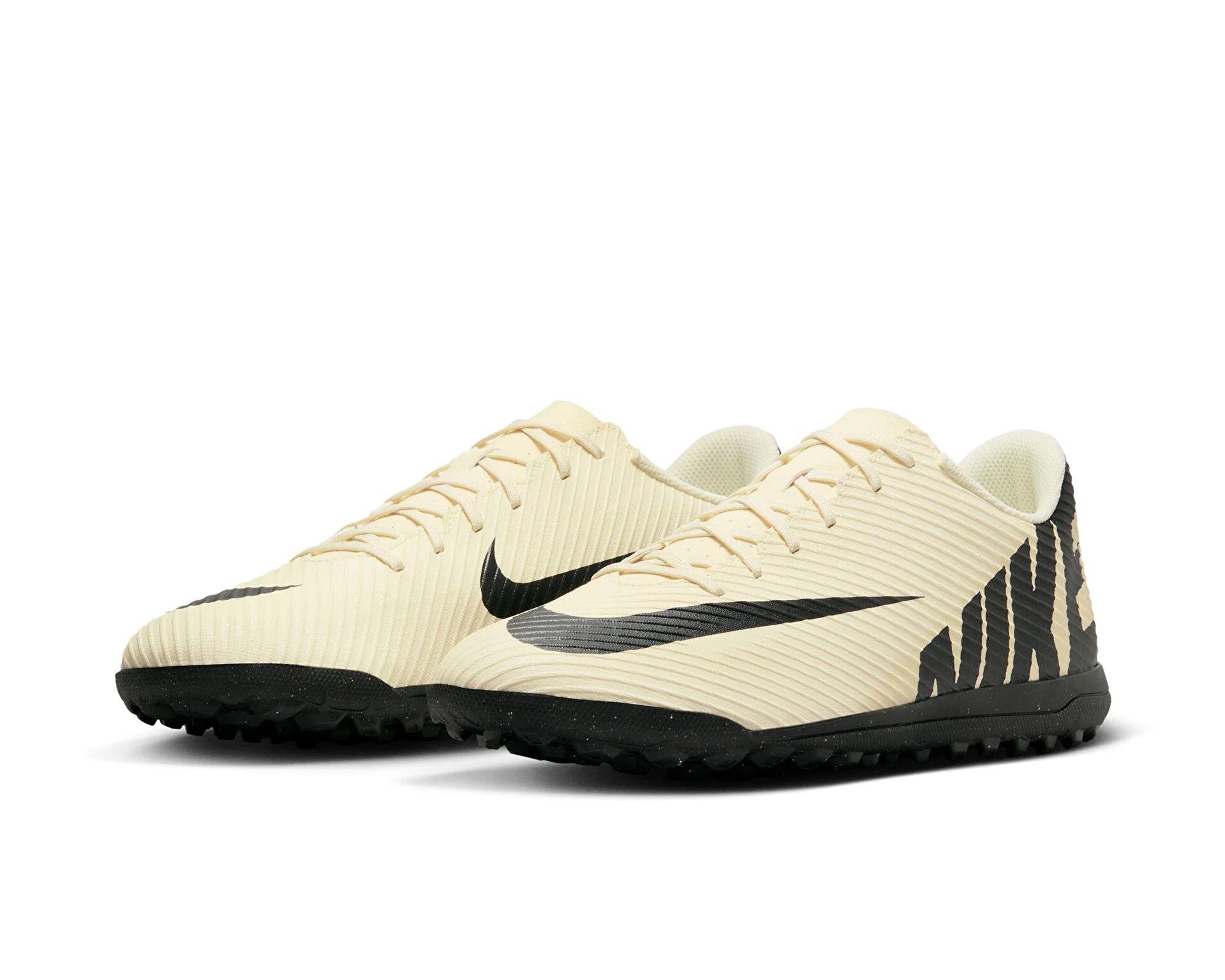 nike DJ5968-700 VAPOR 15 CLUB HALISAHA FUTBOL AYAKKABI