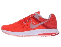 Nike 807279-600 ZOOM WINFLO KOŞU VE YÜRÜYÜŞ AYAKKABISI
