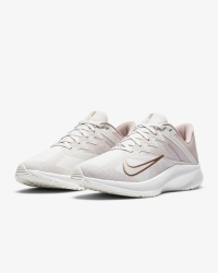 Nike CD0232-003 QUEST KOŞU VE YÜRÜYÜŞ AYAKKABISI